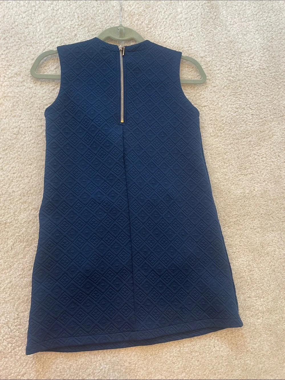 Forever 21 Girl Midi dress. It is in very good condition and quality.